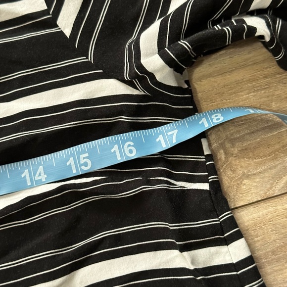 Gap Black & White Striped Long Sleeve Peplum Blouse Size Small - Picture 7 of 12